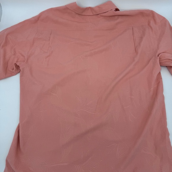 Tommy Bahama Pink Silk Camp Shirt Hawaiian Tropical Button Front Men’s L - Picture 5 of 6